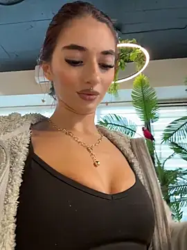 แชท XXX สดของ VixenRosse