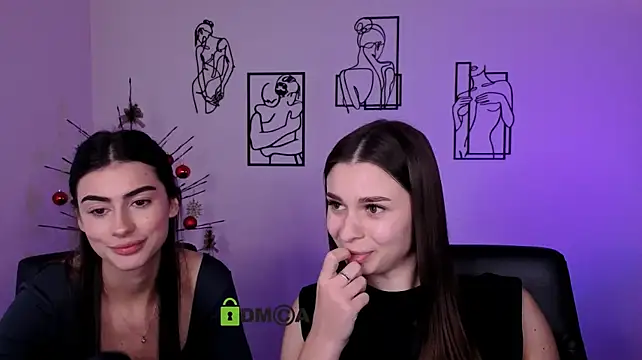 flora_ri's Live XXX Chat