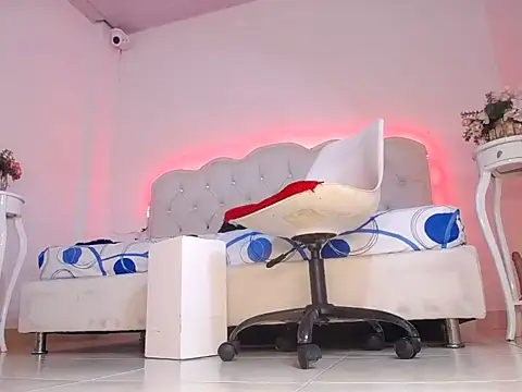 Charloottten Live XXX chat