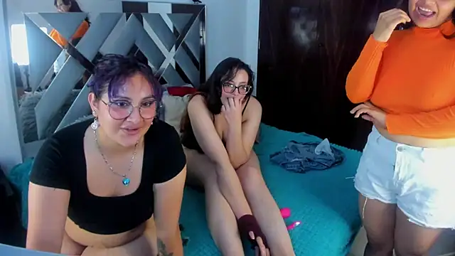 Liily_Foxxy's Live XXX Chat
