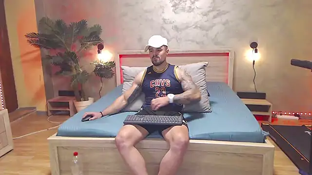 Chat +18 de Tiberius_hunk ao vivo