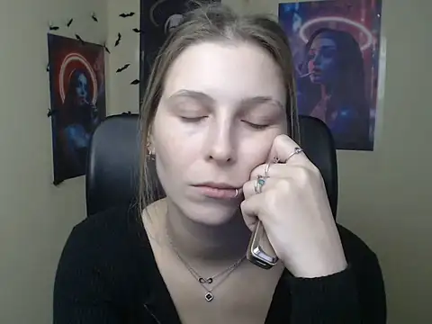 Chat +18 de StrangerGi ao vivo