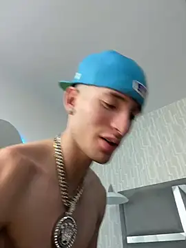hunterheat__ Live XXX Chat