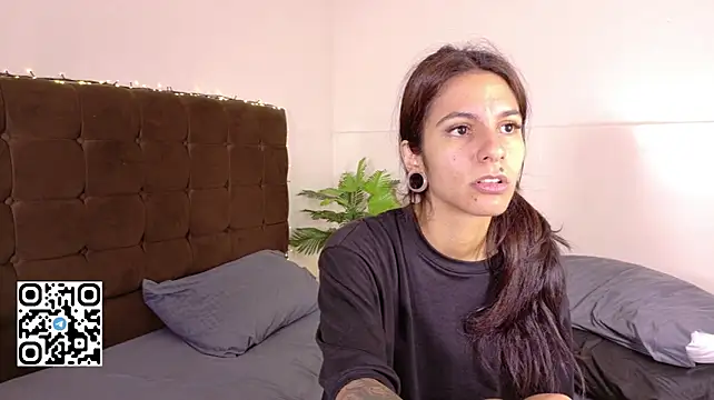 Rarastatee live XXX chat