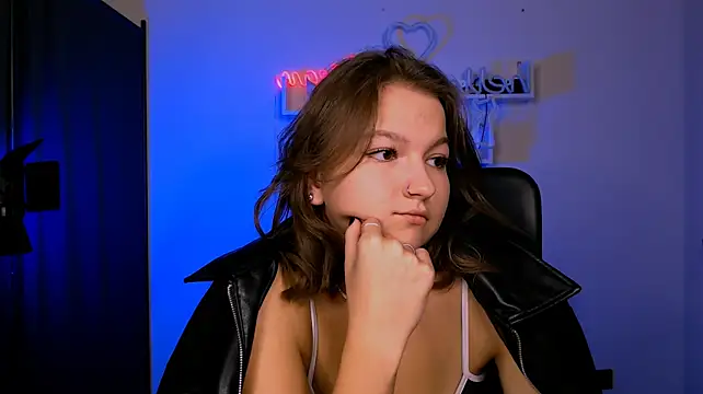 liana_best লাইভ XXX চ্যাট