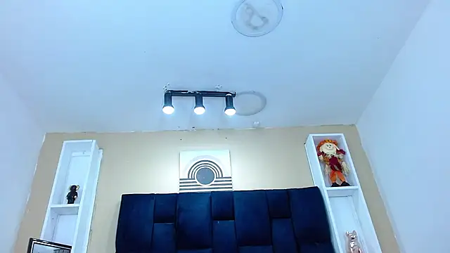 GoldenBoy_23 Live XXX-Chat