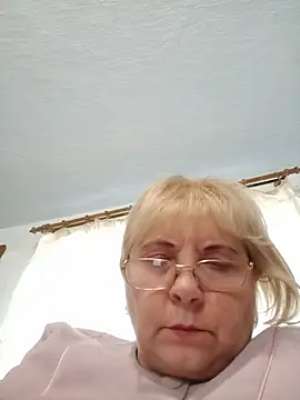 Chat +18 de Elena_Beautiful784 ao vivo