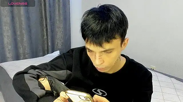 Chat +18 de Clark_Day ao vivo