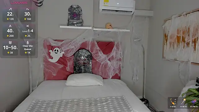 Yintaish Live XXX-chat