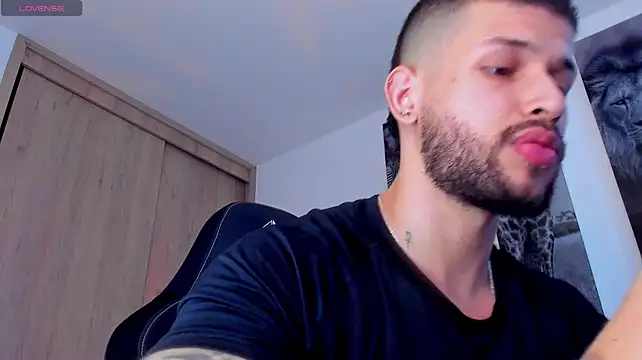 Czat XXX na żywo – Santos_ramirez1