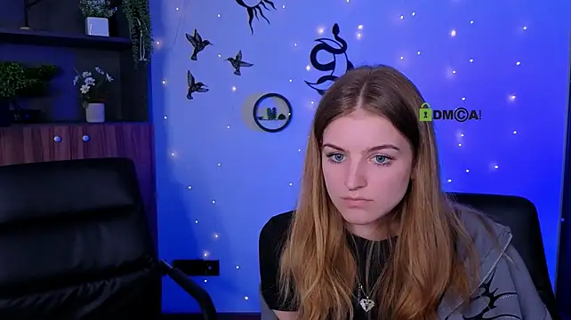 lisa_dark_'s Live XXX Chat