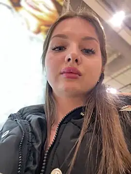 Chat +18 de KrisMagnoly ao vivo