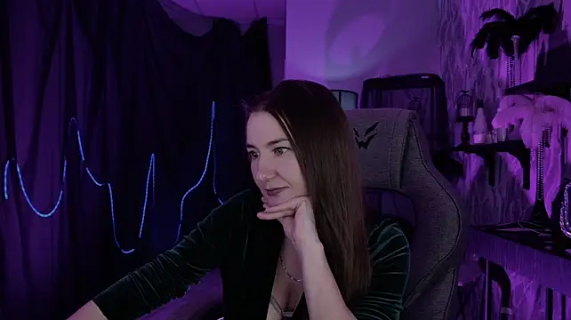 Czat XXX na żywo – Golden_Dragon