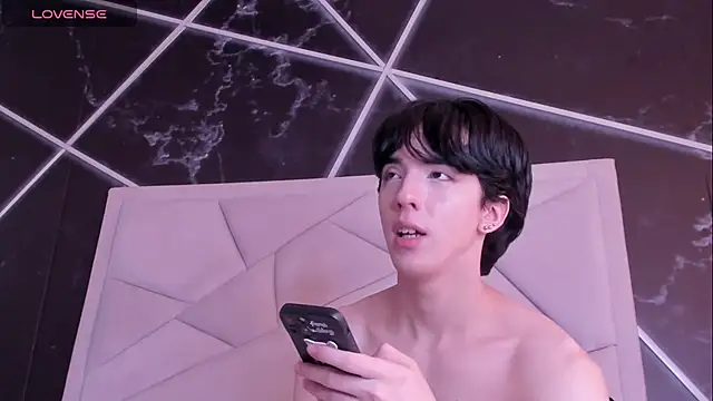 צ'אט XXX בשידור חי של AerumChae