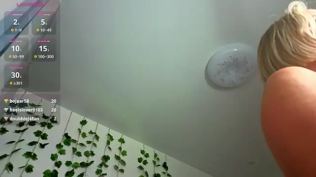 Živý XXX chat MonikFoxi