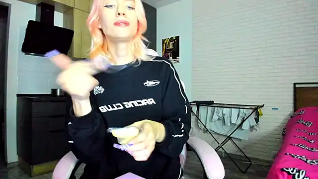 Chatroom XXX en direct de _Alice_Kitty