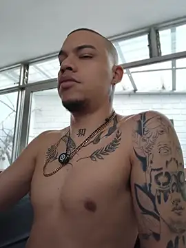 AlphaMasterXxx Live XXX-chat