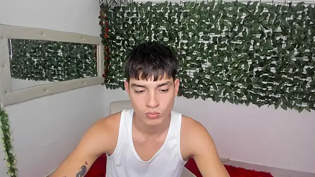 Онлайн чат XXX The_beby_guy