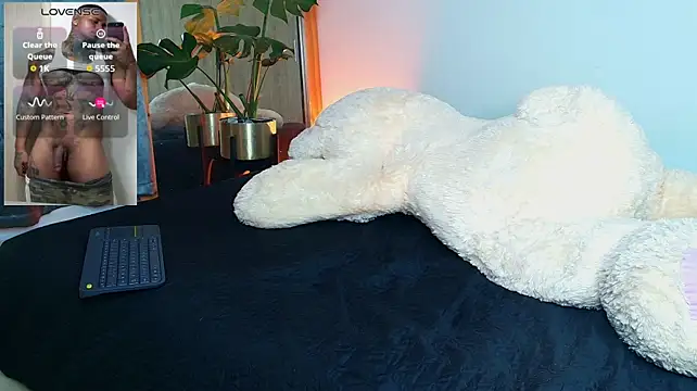 zaiin_diesel Webcam show