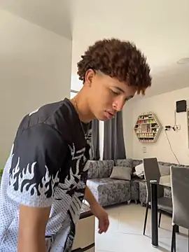Chat XXX ao vivo de ian_smith_0