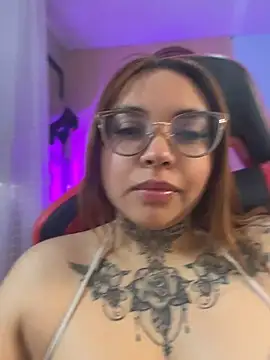 natyk_m Adlı Modelin Canlı XXX Sohbeti