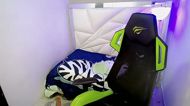 XXX chat uživo modela Asher_athlets