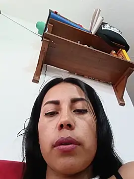 צ'אט XXX בשידור חי של _andrea30