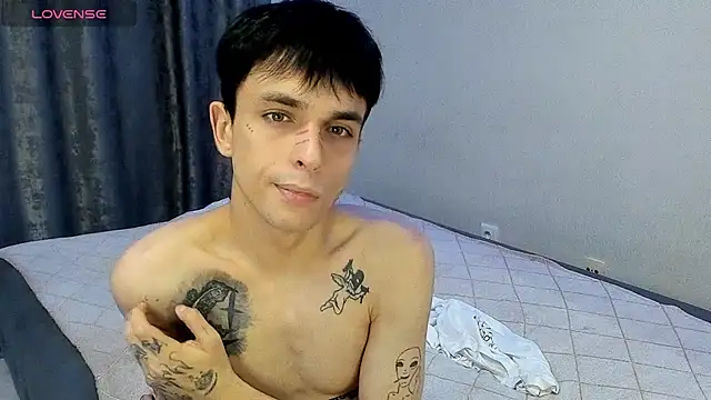 Clark_Day – Live XXX-chat