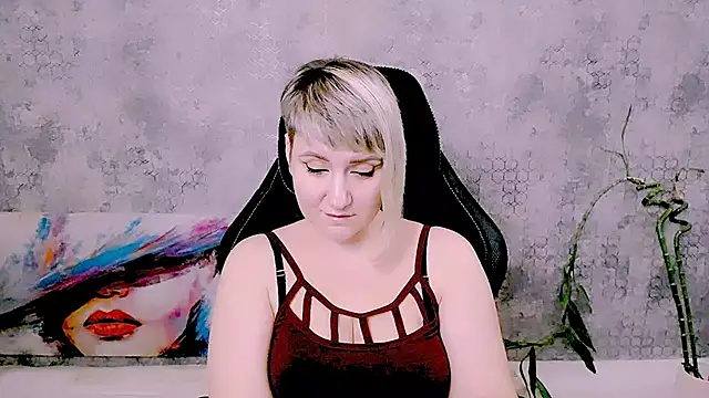 Czat XXX na żywo – Djullia