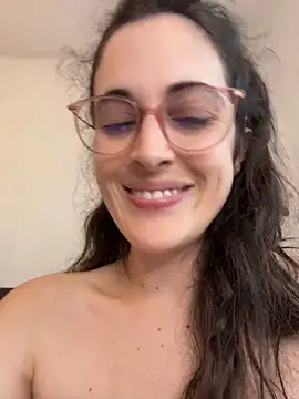 AdorableLuna Chat XXX live