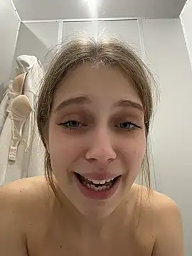 CutieShy Chat XXX in diretta