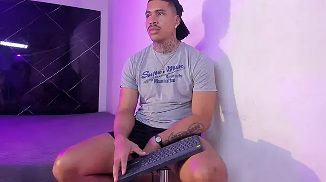 Chirshot_ XXX чат на живо