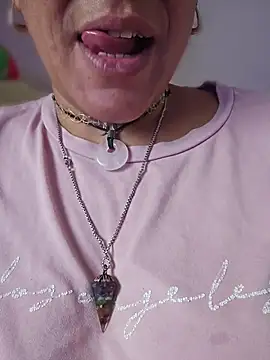 Živý XXX chat Delish_Lilith