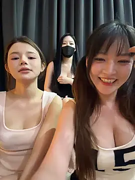 tutuya01 现场XXX聊天