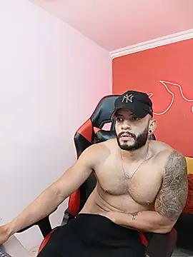 Chat +18 de Mike_savage3 ao vivo