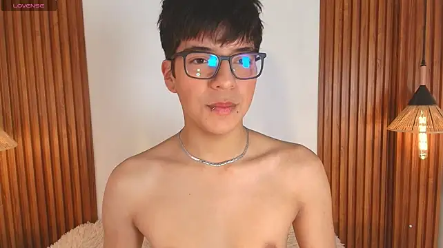 Milo_Wolff – Naživo XXX chat