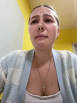 AsynaYuuki Adlı Modelin Canlı XXX Sohbeti