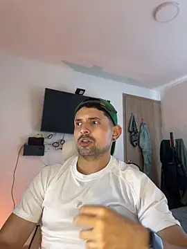 Chat XXX ao vivo de TroyeKnight