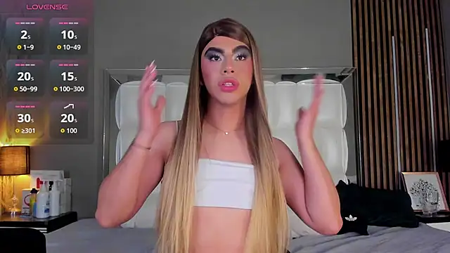 Chat +18 de Ambar_Fox19 ao vivo