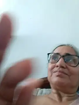 _candi Adlı Modelin Canlı XXX Sohbeti