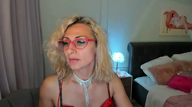 MuseOfStage Chat XXX in diretta
