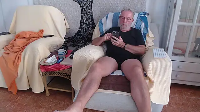 Nudelschwanz Live XXX-Chat