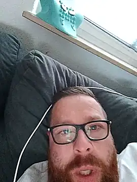 Schaschi_90 XXX чат на живо