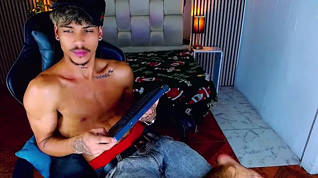 XXX chat uživo modela Angel_foxc13