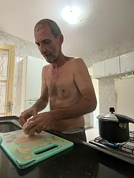 MeladoDiMel – Naživo XXX chat