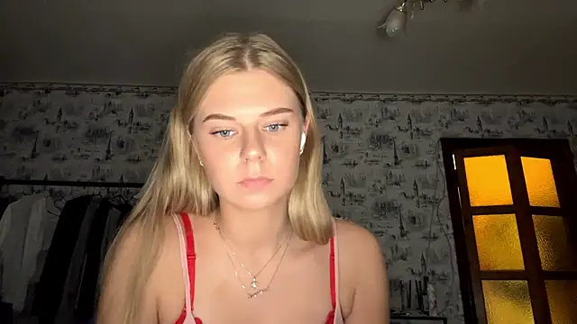 HoneysPiee: απευθείας συνομιλία ΧΧΧ
