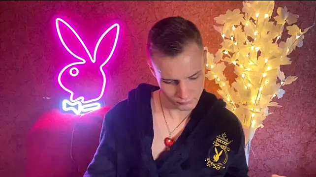 BigBabyMaxn Live XXX chat