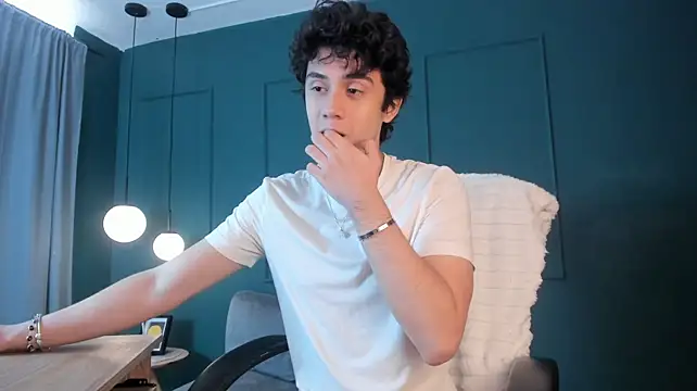Chat XXX Live Milan_saint