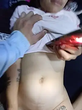 MagaliExequiel's Live XXX Chat