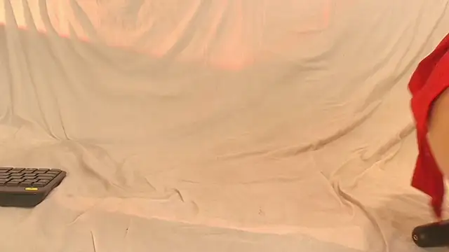XXX chat uživo modela adara_johnson__